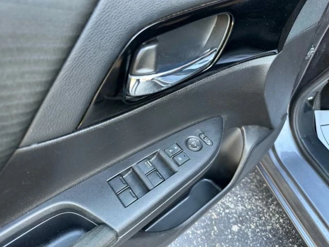 2017 Honda Accord 9th Gen - Image 10 of 21