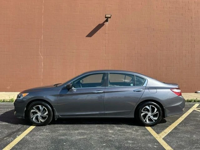 2017 Honda Accord 9th Gen - Image 8 of 21