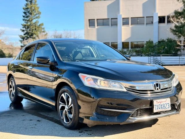 2017 Honda Accord 9th Gen - Image 2 of 17