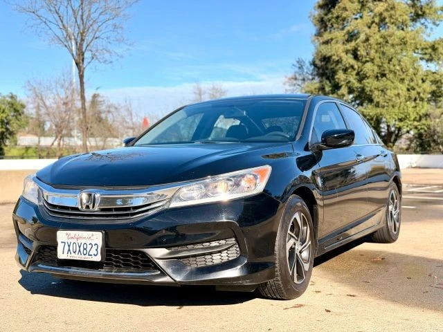 2017 Honda Accord 9th Gen - Image 5 of 17