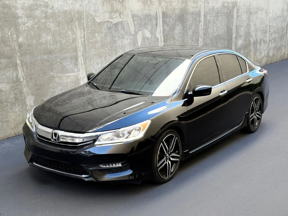 2017 Honda Accord 9th Gen - Image 2 of 21