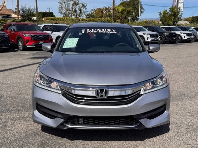 2017 Honda Accord 9th Gen - Image 6 of 12