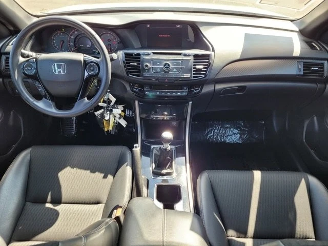 2017 Honda Accord 9th Gen - Image 10 of 12