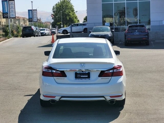 2017 Honda Accord 9th Gen - Image 6 of 12