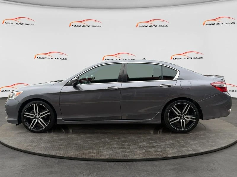 2017 Honda Accord 9th Gen - Image 7 of 12