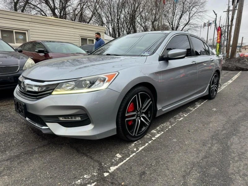 2017 Honda Accord 9th Gen - Image 3 of 12