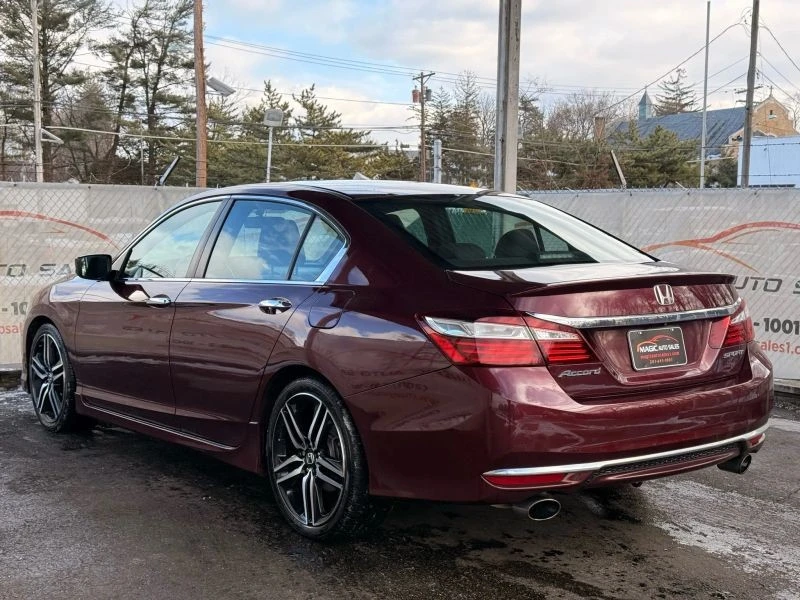 2017 Honda Accord 9th Gen - Image 11 of 12