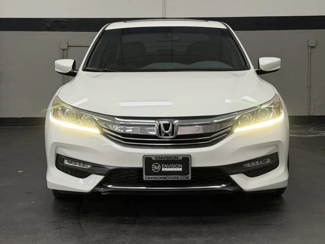 2017 Honda Accord 9th Gen - Image 6 of 12