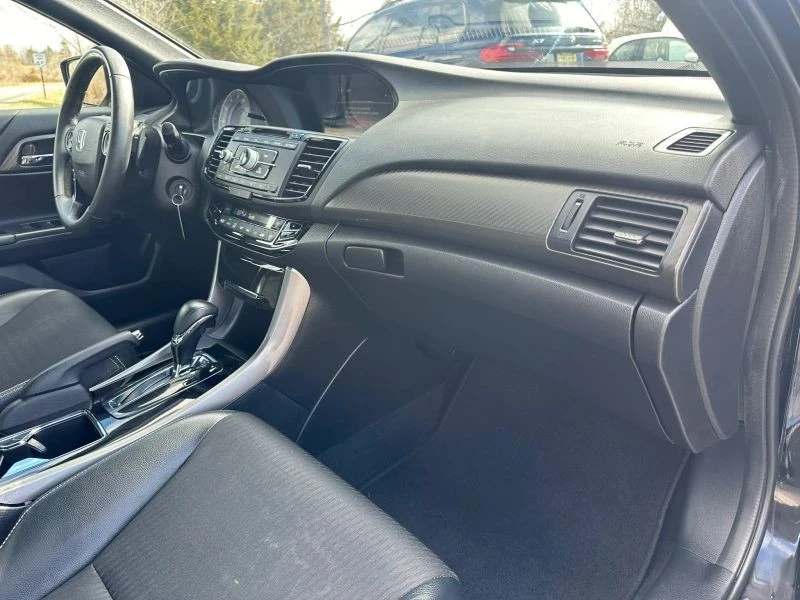 2017 Honda Accord 9th Gen - Image 12 of 12