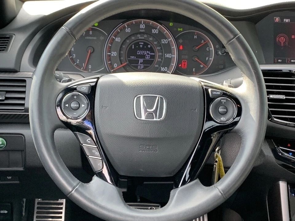2017 Honda Accord 9th Gen - Image 5 of 12