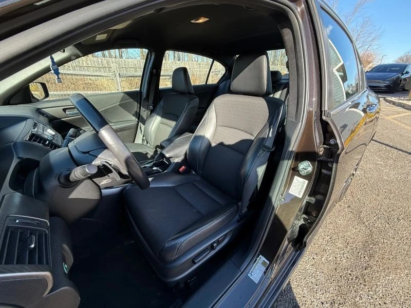 2017 Honda Accord 9th Gen - Image 10 of 12
