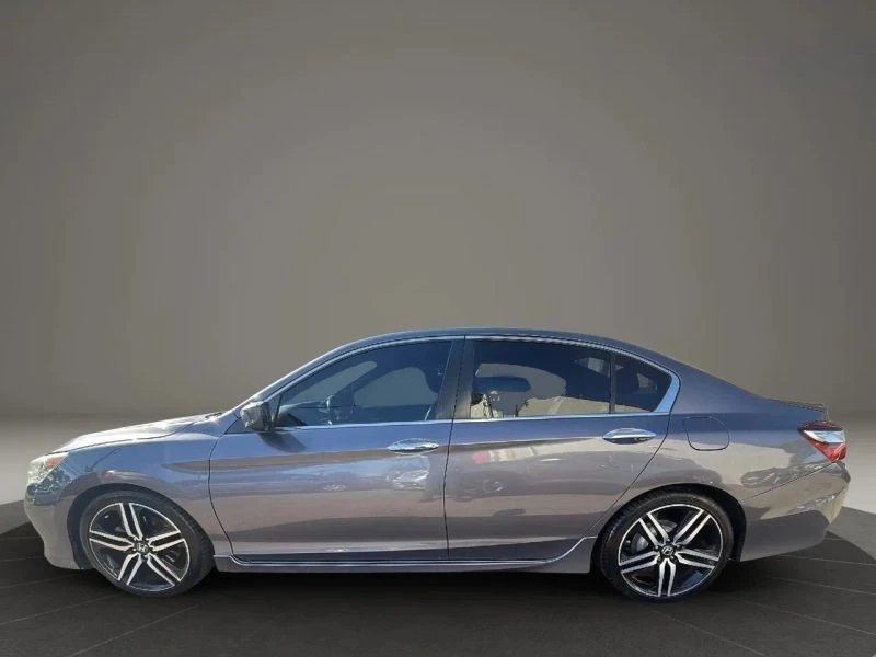 2017 Honda Accord 9th Gen - Image 8 of 12