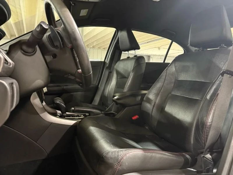 2017 Honda Accord 9th Gen - Image 8 of 12