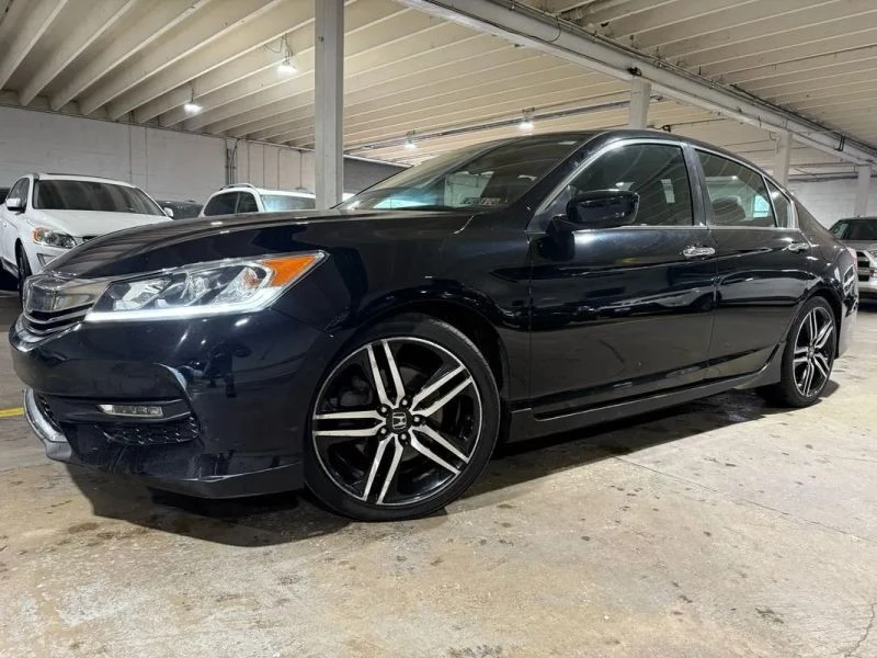 2017 Honda Accord 9th Gen - Image 2 of 12