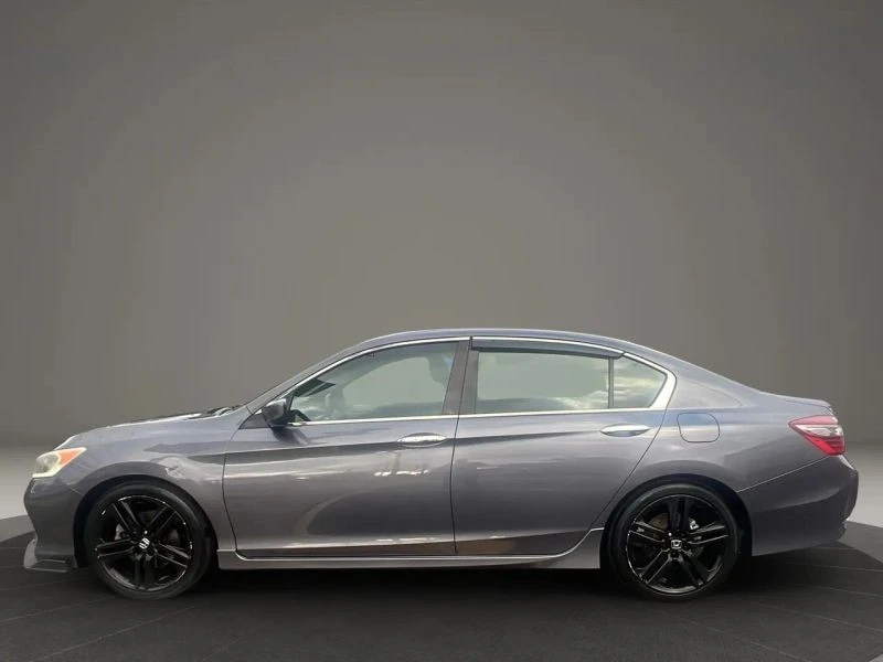 2017 Honda Accord 9th Gen - Image 8 of 12