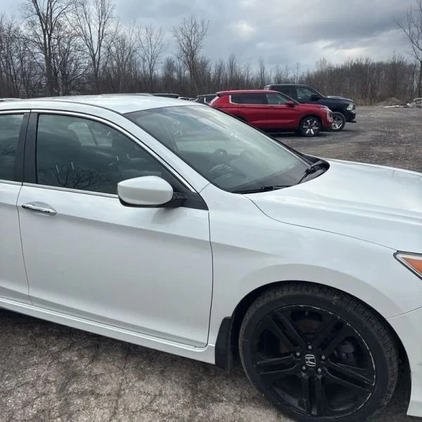 2017 Honda Accord 9th Gen - Image 12 of 12