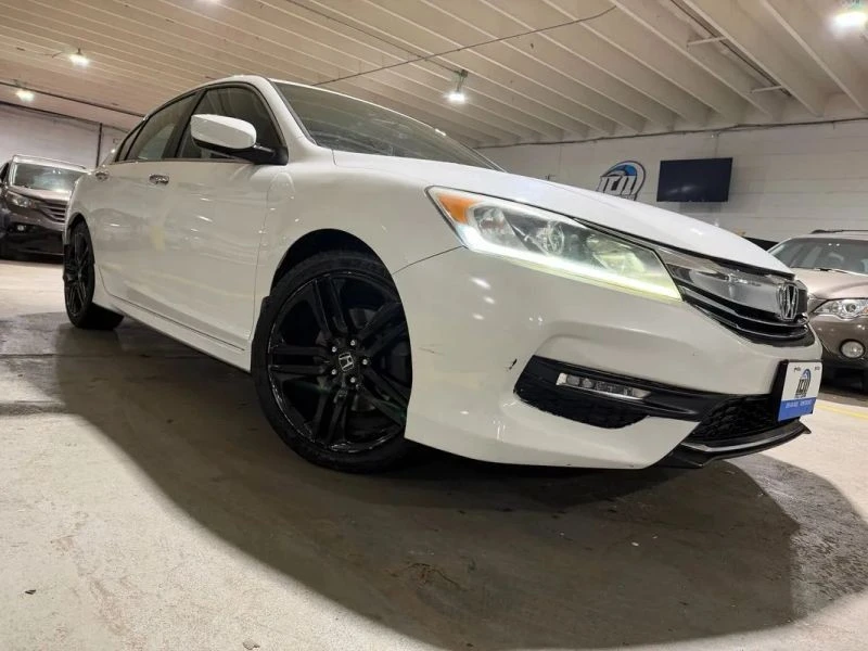 2017 Honda Accord 9th Gen - Image 5 of 12