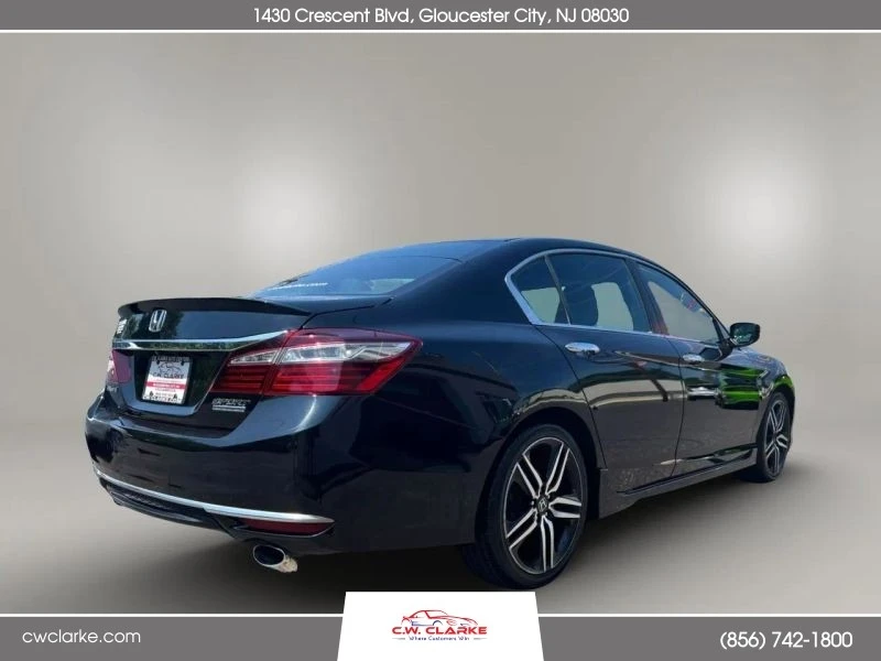 2017 Honda Accord 9th Gen - Image 6 of 12