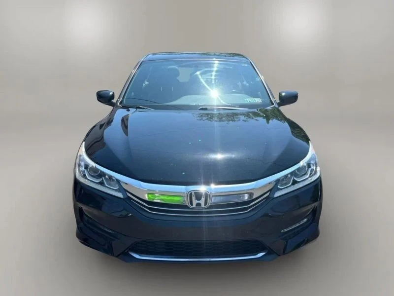 2017 Honda Accord 9th Gen - Image 3 of 12