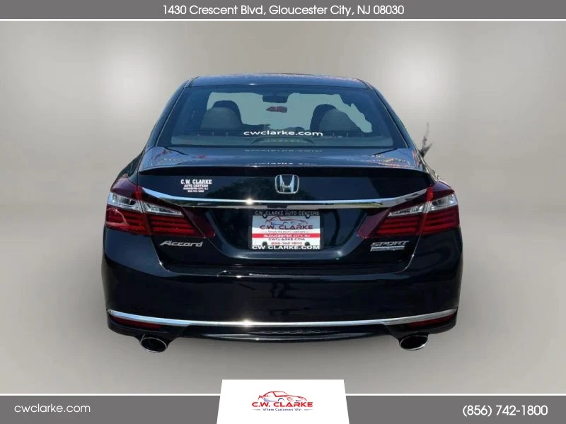 2017 Honda Accord 9th Gen - Image 7 of 12