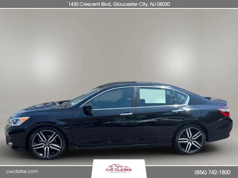 2017 Honda Accord 9th Gen - Image 9 of 12