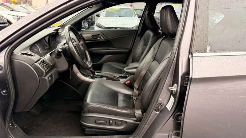 2017 Honda Accord 9th Gen - Image 12 of 12