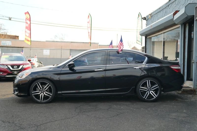 2017 Honda Accord 9th Gen - Image 4 of 12