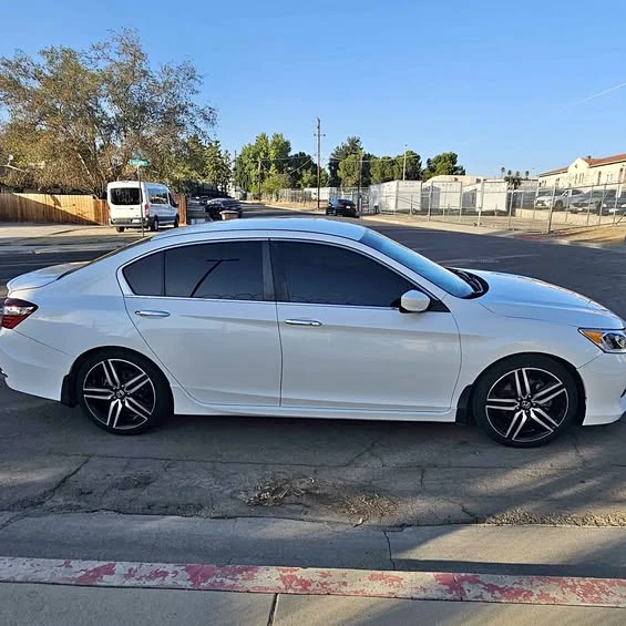 2017 Honda Accord 9th Gen - Image 1 of 1