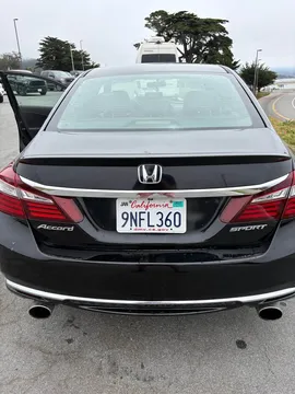 2017 Honda Accord 9th Gen - Image 3 of 15