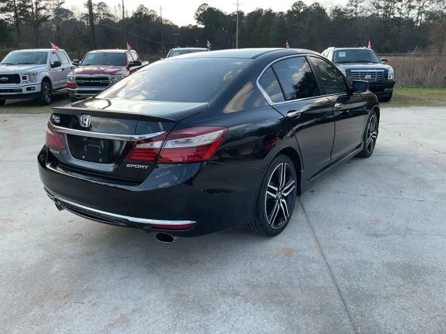 2017 Honda Accord 9th Gen - Image 9 of 21