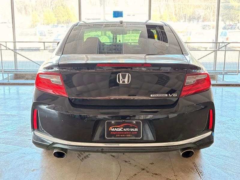 2017 Honda Accord 9th Gen - Image 8 of 12