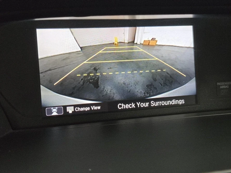 2017 Honda Accord 9th Gen - Image 18 of 21