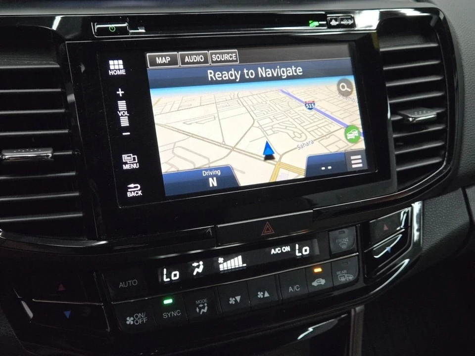 2017 Honda Accord 9th Gen - Image 17 of 21