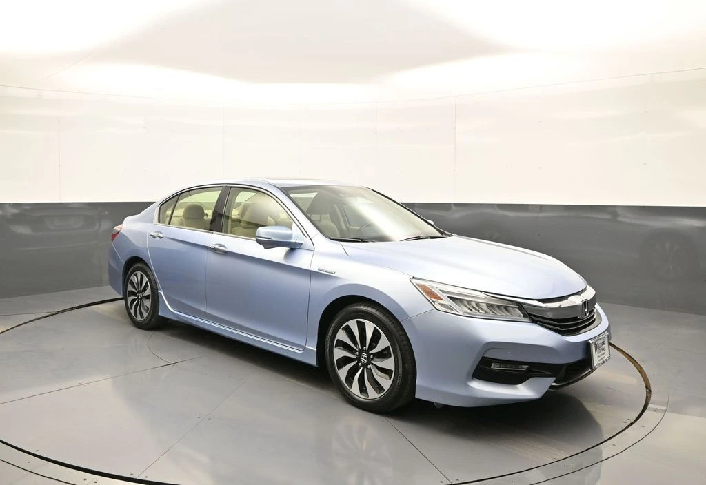 2017 Honda Accord 9th Gen - Image 4 of 21