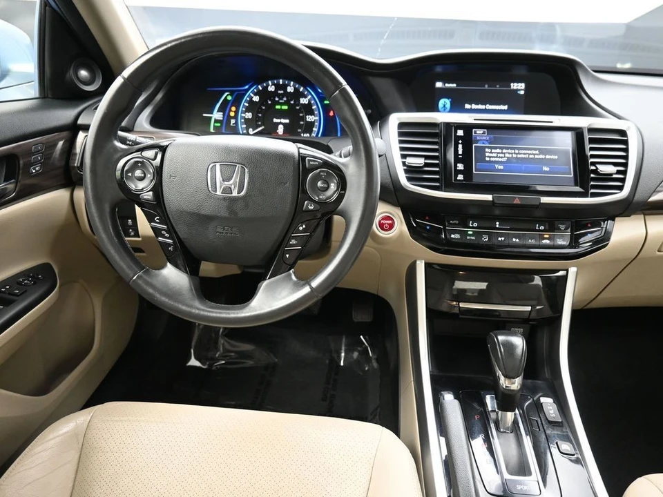 2017 Honda Accord 9th Gen - Image 20 of 21