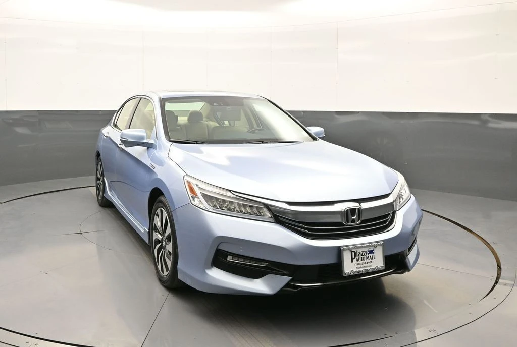 2017 Honda Accord 9th Gen - Image 3 of 21