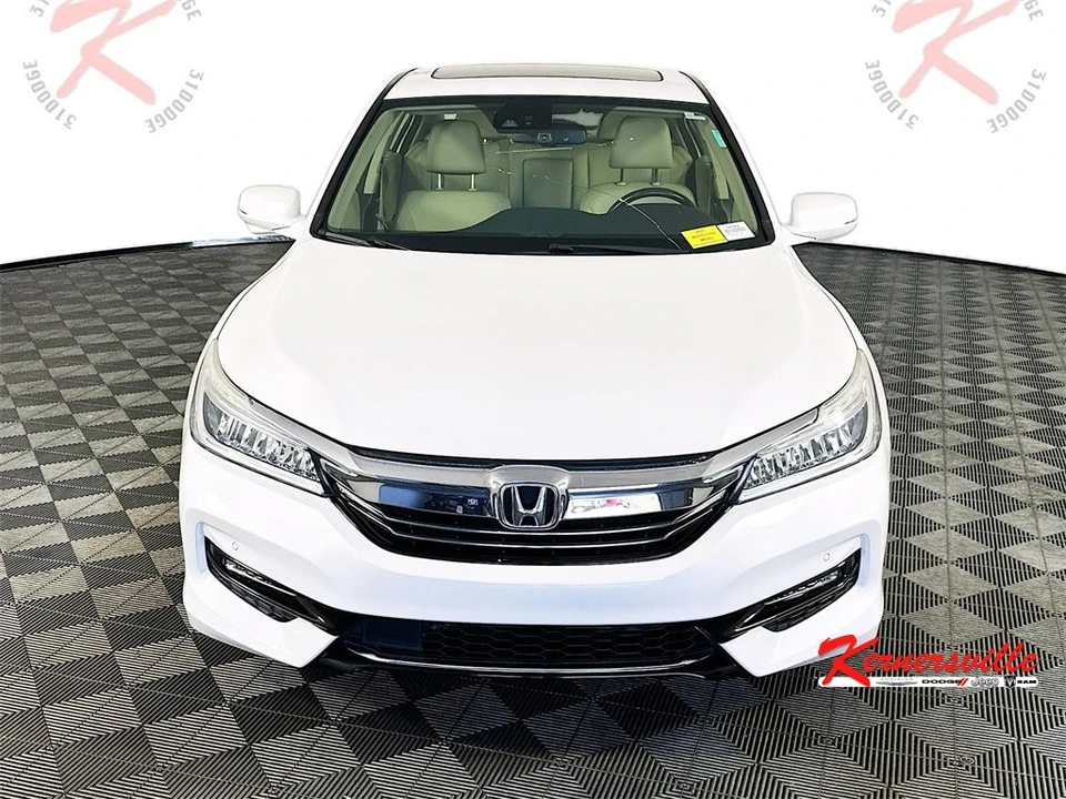 2017 Honda Accord 9th Gen - Image 2 of 21