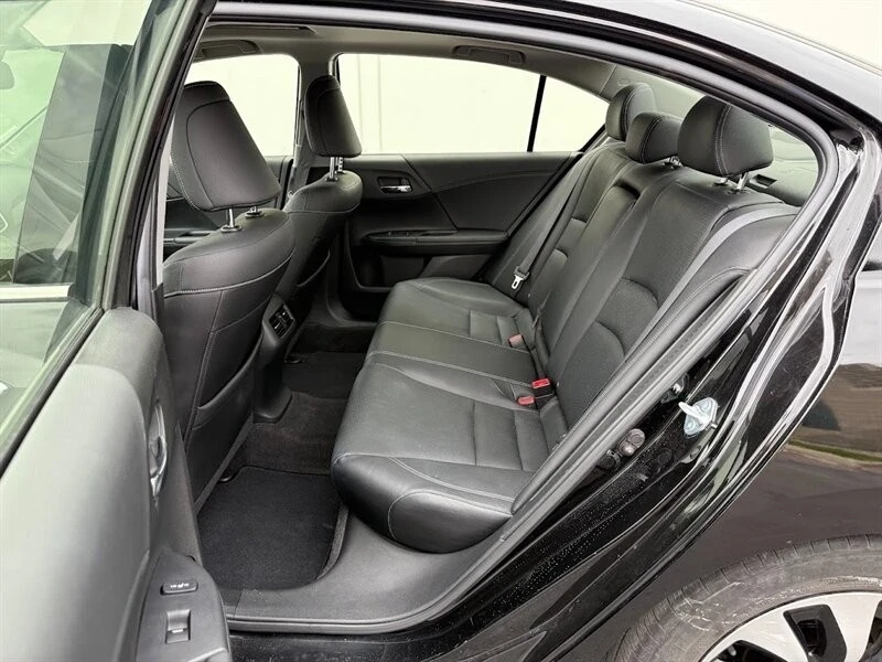 2017 Honda Accord 9th Gen - Image 7 of 21