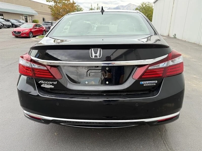2017 Honda Accord 9th Gen - Image 21 of 21
