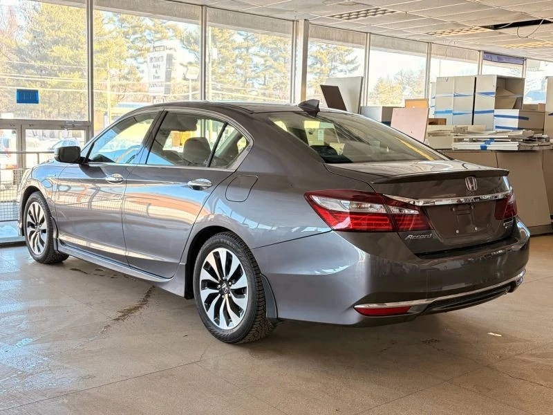 2017 Honda Accord 9th Gen - Image 7 of 12