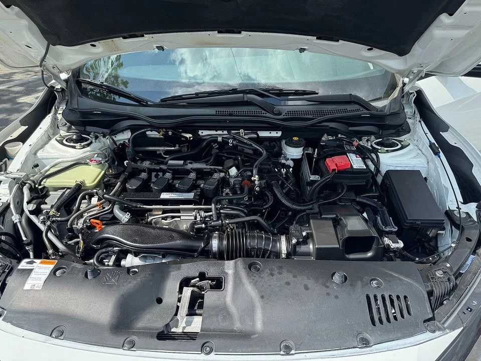 2017 Honda Civic 10th Gen - Image 11 of 12