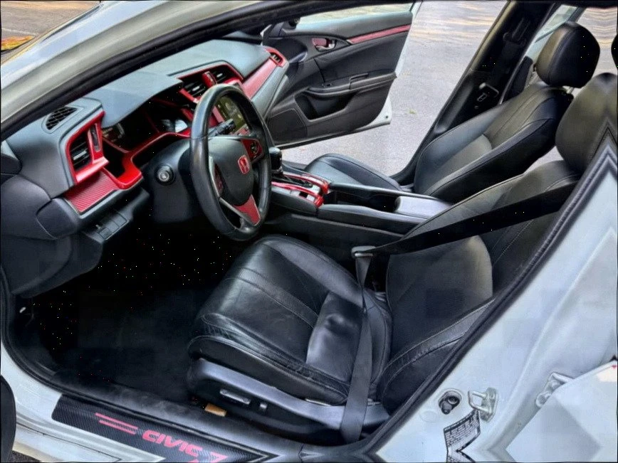 2017 Honda Civic 10th Gen - Image 4 of 6