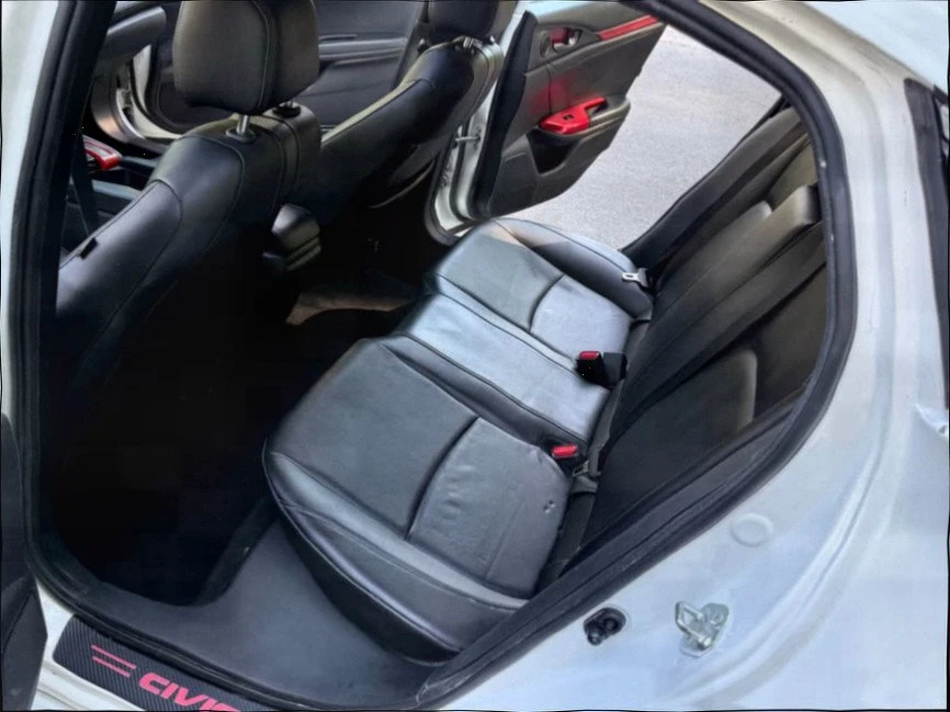 2017 Honda Civic 10th Gen - Image 5 of 6