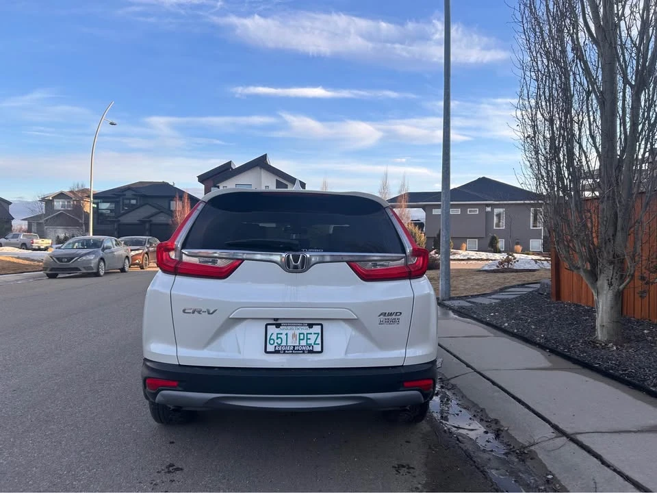 2017 Honda CR-V 5th Gen - Image 5 of 13