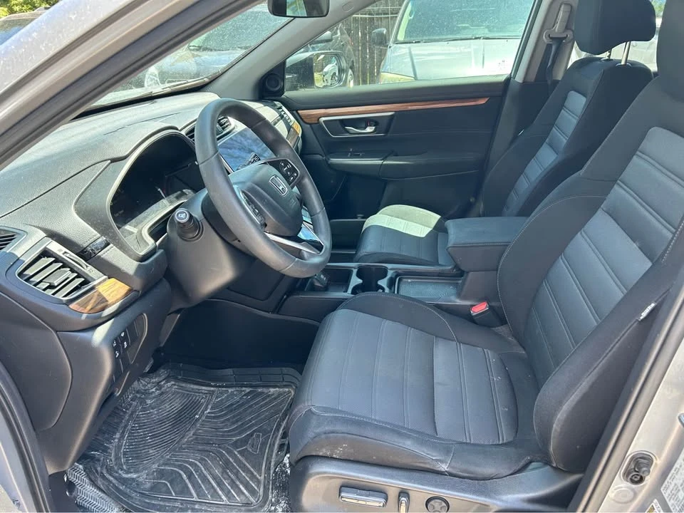 2017 Honda CR-V 5th Gen - Image 9 of 12
