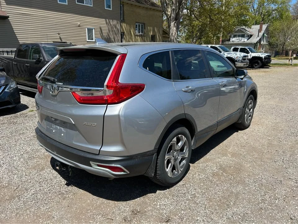 2017 Honda CR-V 5th Gen - Image 6 of 12