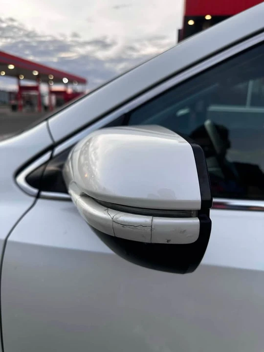 2017 Honda CR-V 5th Gen - Image 6 of 10
