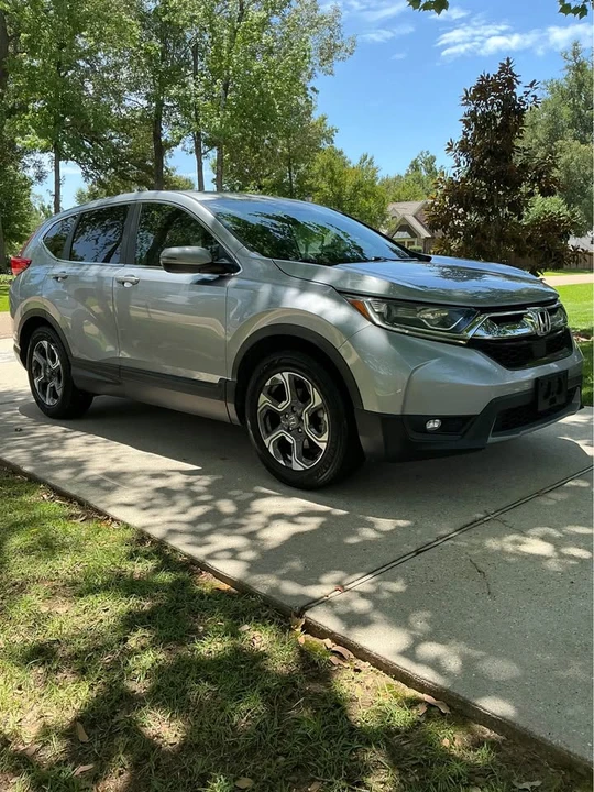 2017 Honda CR-V 5th Gen - Image 2 of 18