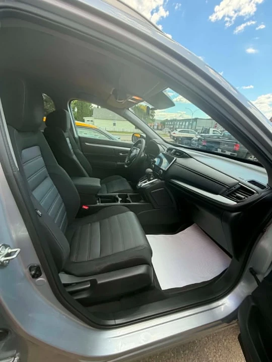2017 Honda CR-V 5th Gen - Image 16 of 19