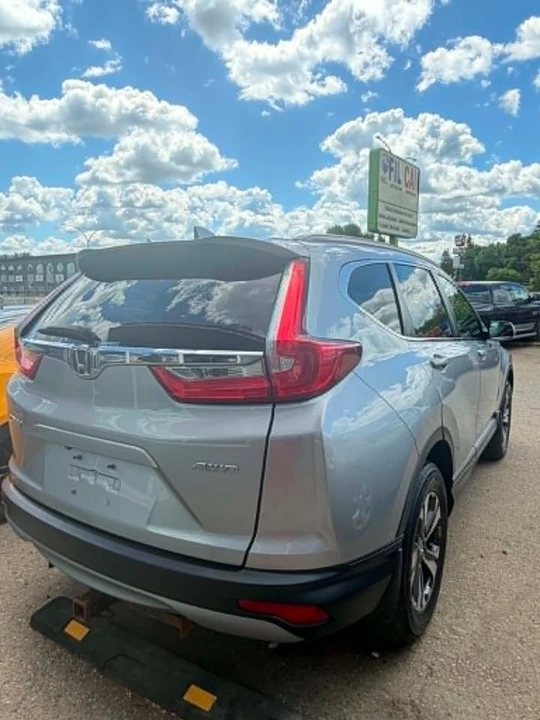 2017 Honda CR-V 5th Gen - Image 10 of 19